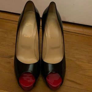 Christian Louboutin  Size 42